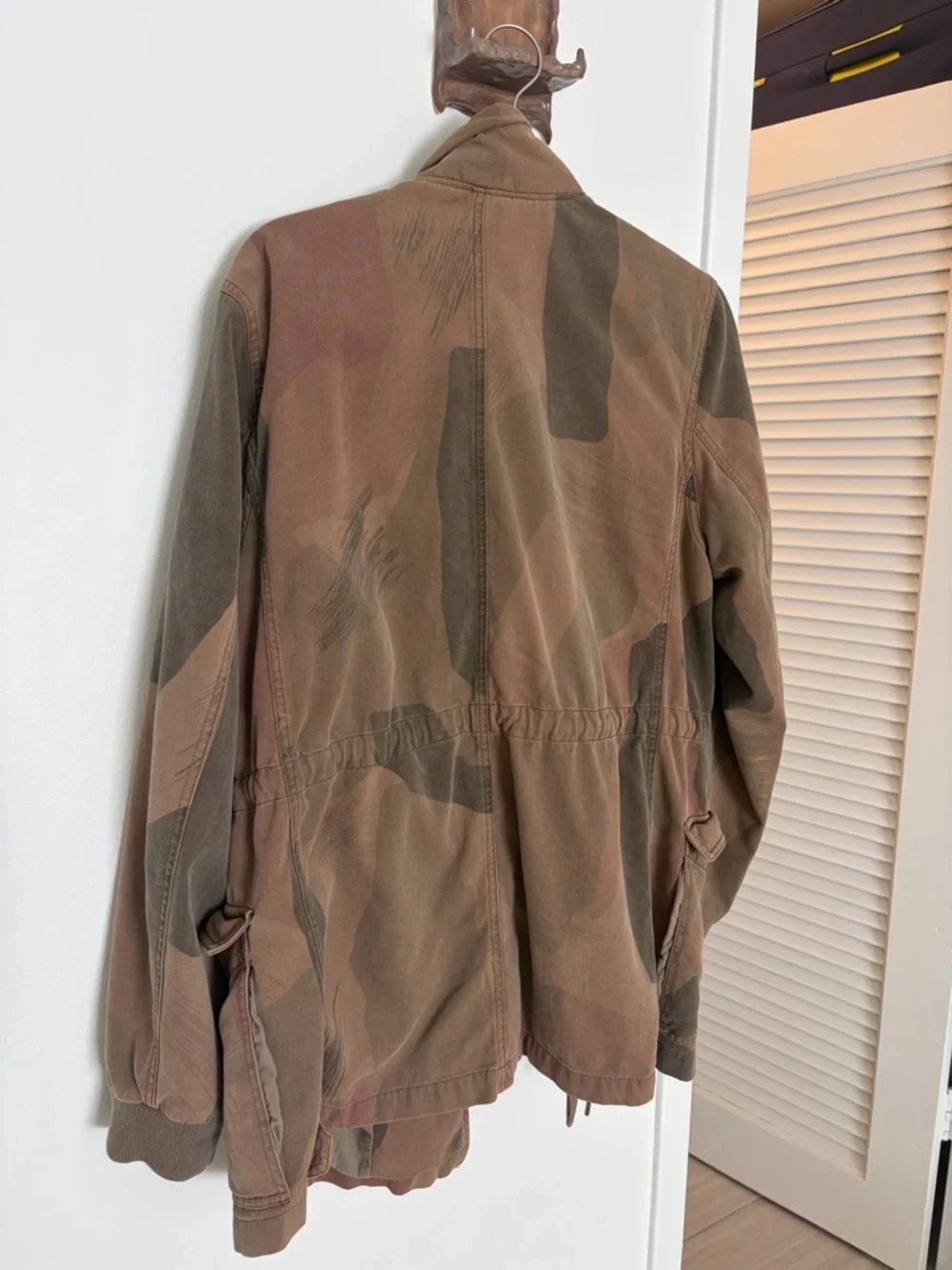 James Perse Women's Camouflage Field Jacket - Brown/Olive/Tan - Picture 2 of 5